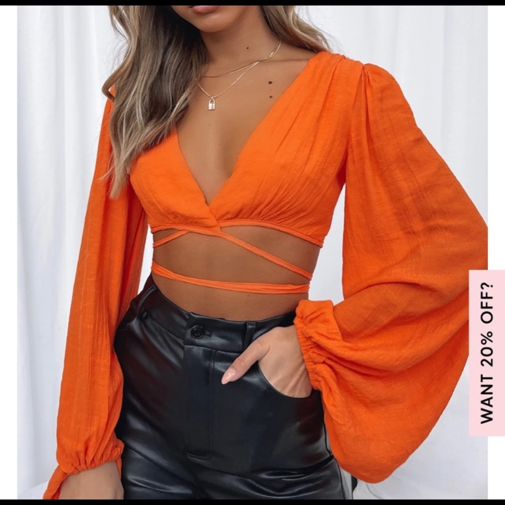 WHITE FOX ORANGE TIE AROUND LONGSLEEVE TOP SZ SMALL